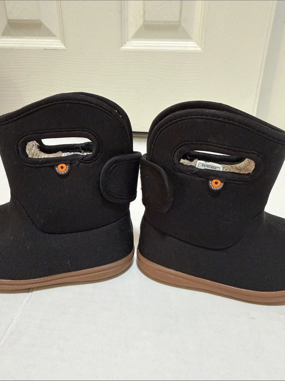 BOGS Waterproof Boot in Solid Black-Kids Toddler Size 6